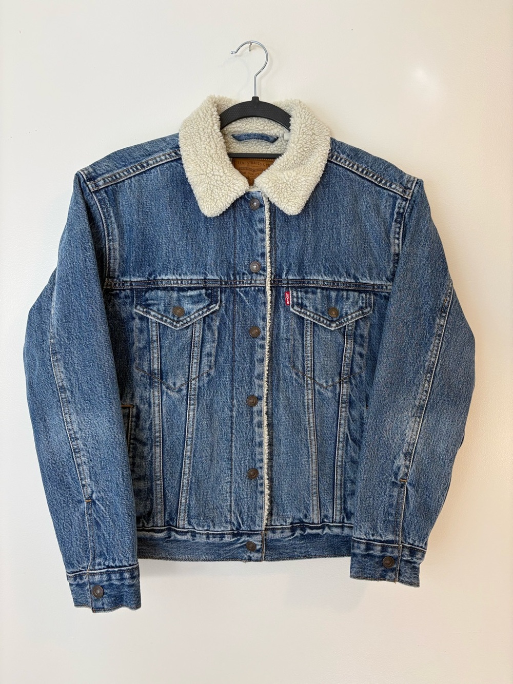 Levi's Sherpa Lined Denim Trucker Jacket Medium Wash Men’s Small